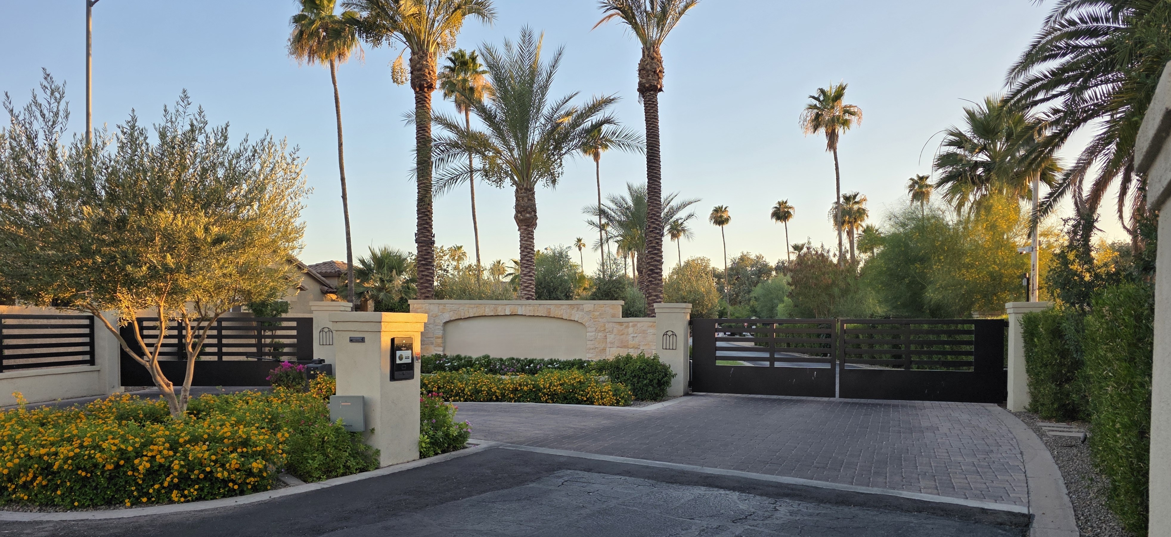 San Marcos Country Club Estates Entryway
